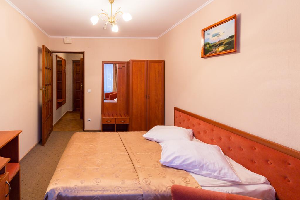 Stanislavsky Hotel Group Jaremcze Zewnętrze zdjęcie