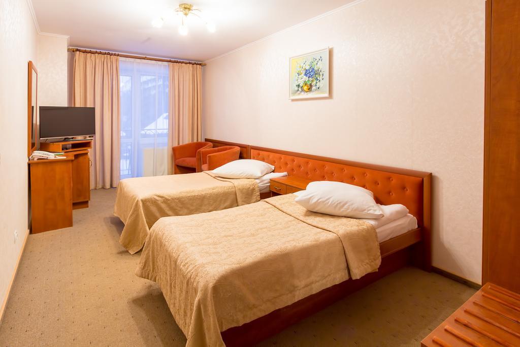 Stanislavsky Hotel Group Jaremcze Zewnętrze zdjęcie