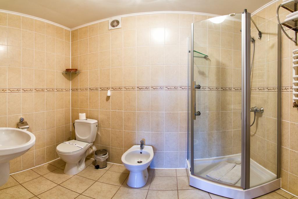 Stanislavsky Hotel Group Jaremcze Zewnętrze zdjęcie