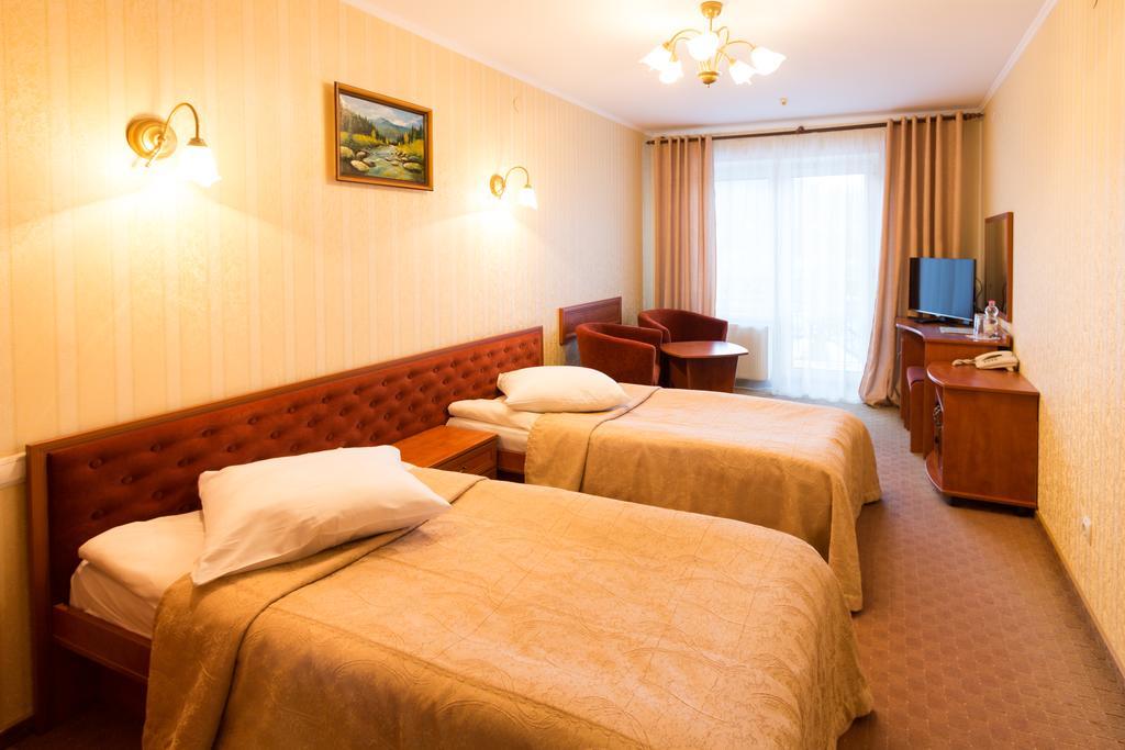 Stanislavsky Hotel Group Jaremcze Zewnętrze zdjęcie