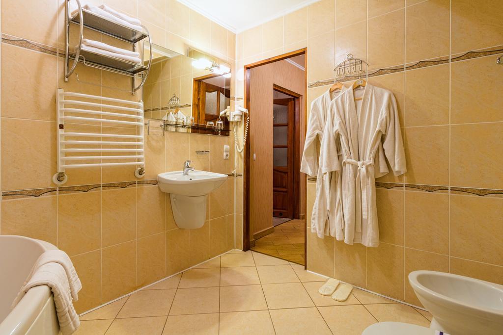 Stanislavsky Hotel Group Jaremcze Zewnętrze zdjęcie
