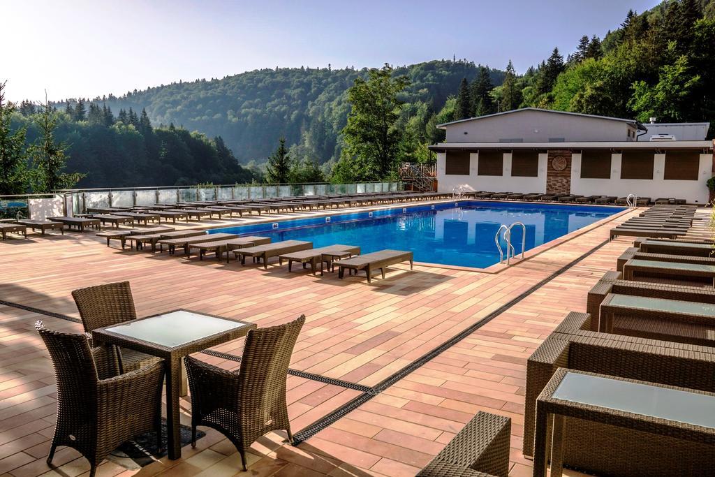Stanislavsky Hotel Group Jaremcze Zewnętrze zdjęcie